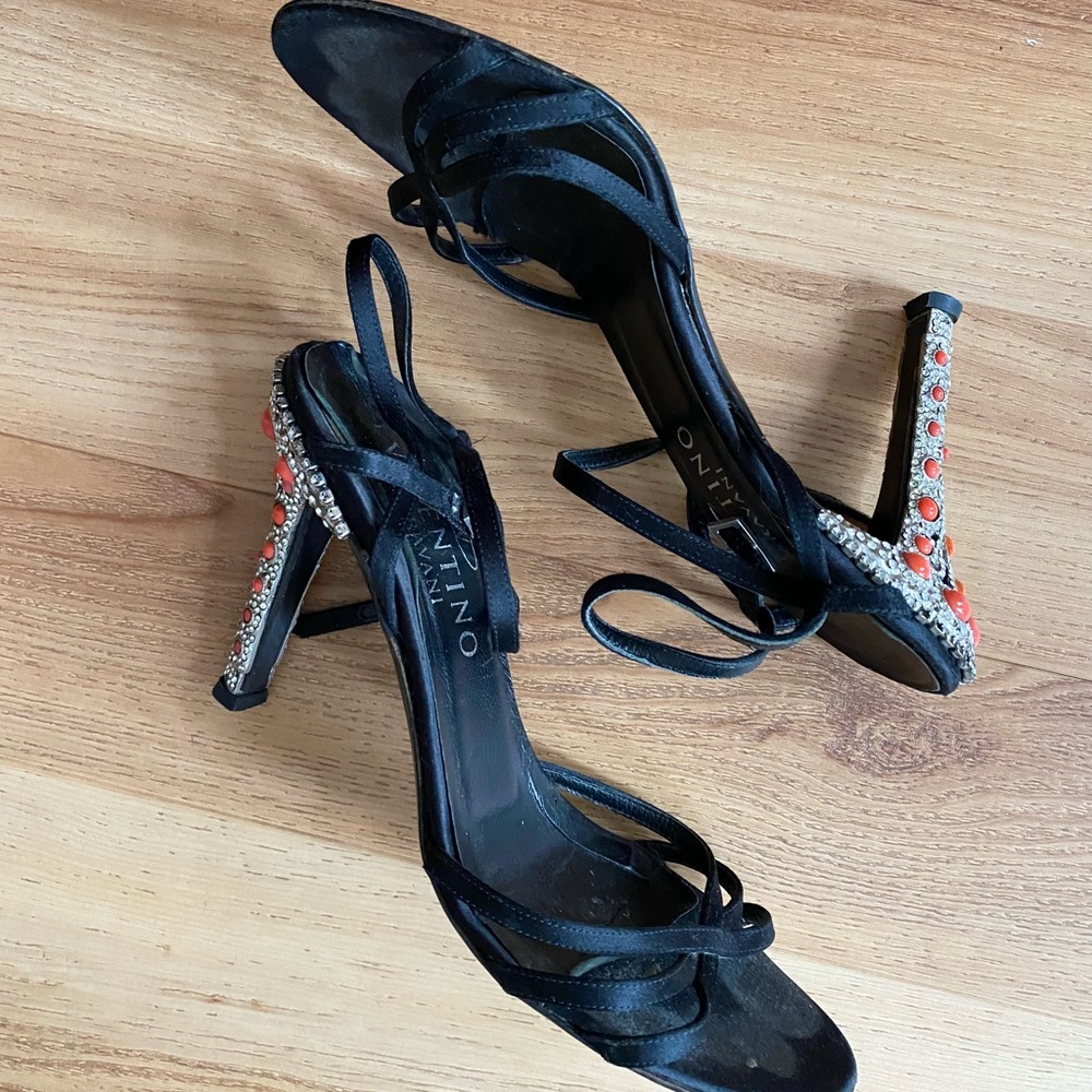 VALENTINO BLACK STRAP SANDALS EMBELLISHED Heels 6 - Picture 4 of 16